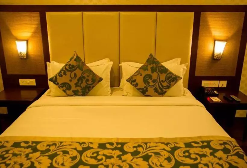 ホテル The Fern Hillside Resort Bhimtal