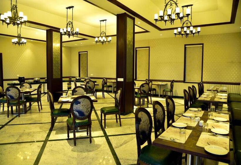 هتل The Fern Hillside Resort Bhimtal