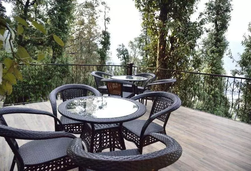 ホテル The Fern Hillside Resort Bhimtal