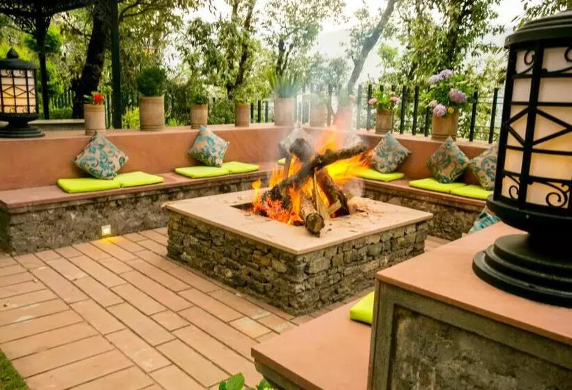 ホテル The Fern Hillside Resort Bhimtal