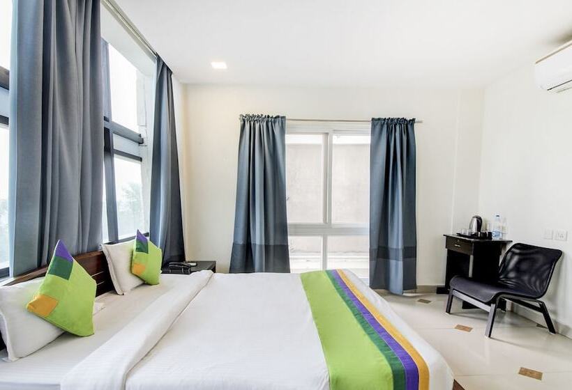 Szálloda Treebo Srico