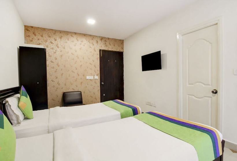 Szálloda Treebo Srico