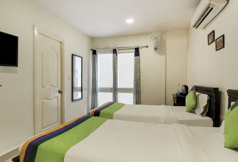 Szálloda Treebo Srico