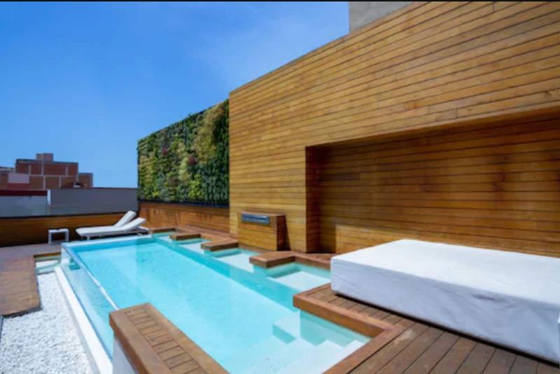 Hotelli Well And Come Barcelona