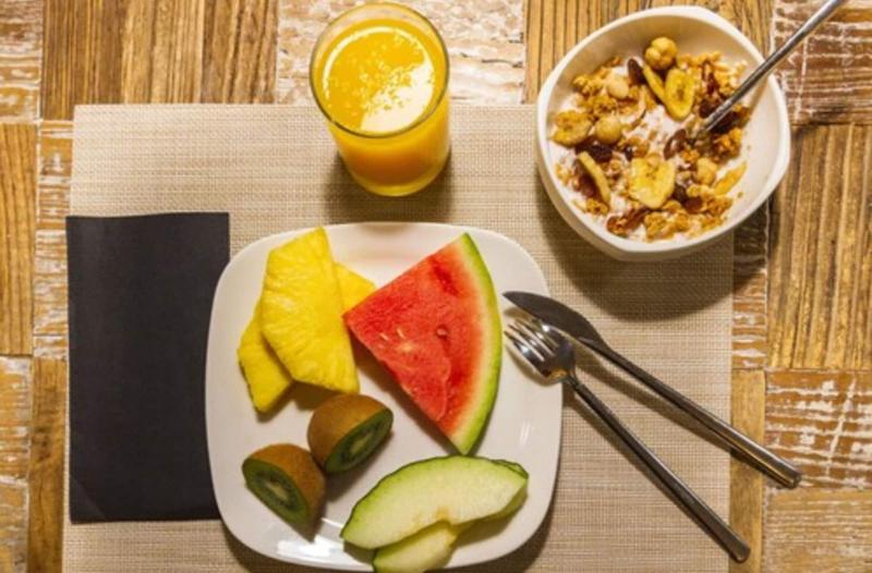 Hotelli Well And Come Barcelona