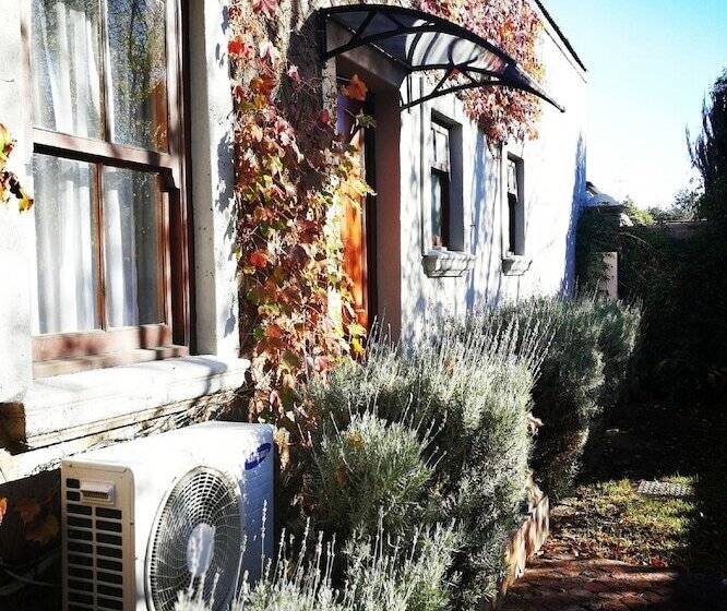 膳宿费 Old House Lodge