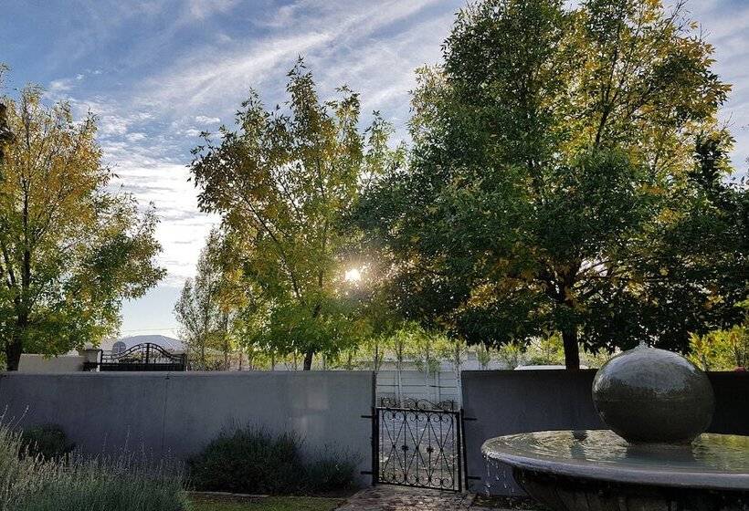 膳宿费 Old House Lodge