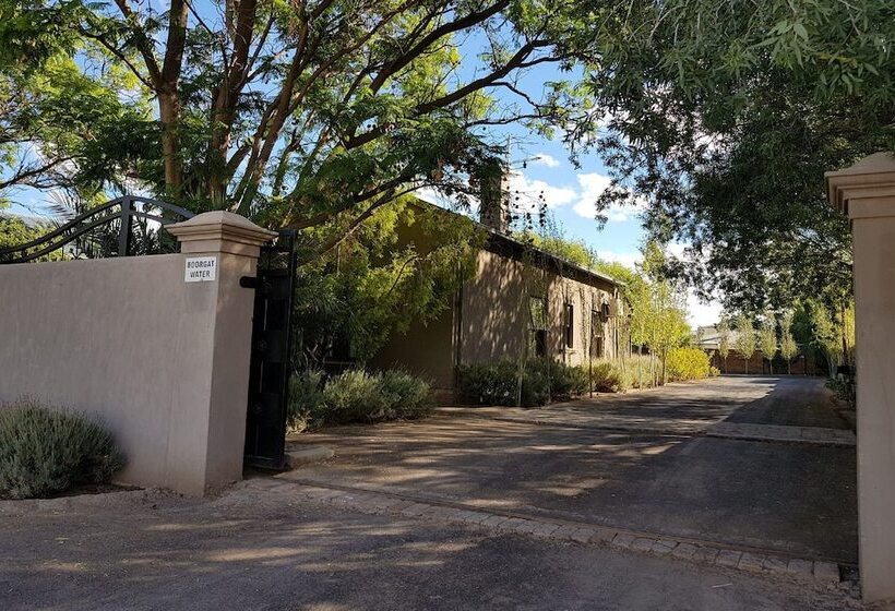 膳宿费 Old House Lodge