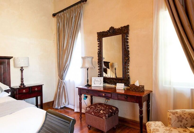 膳宿费 Old House Lodge