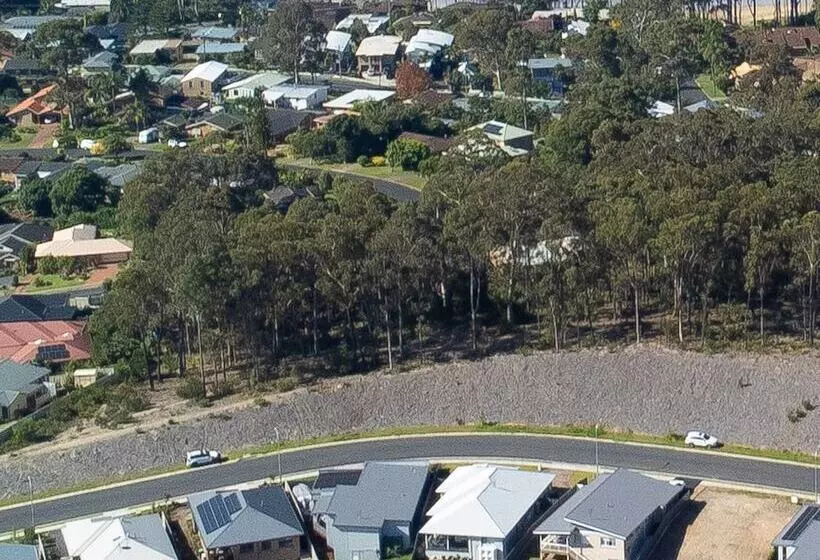 Aamiaismajoitus (B&B) Batemans Bay Delight