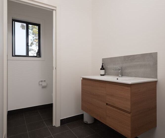 Bed and Breakfast Batemans Bay Delight