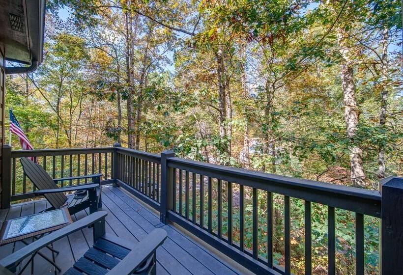 Buck Valley Lodge Mountain Getaway!