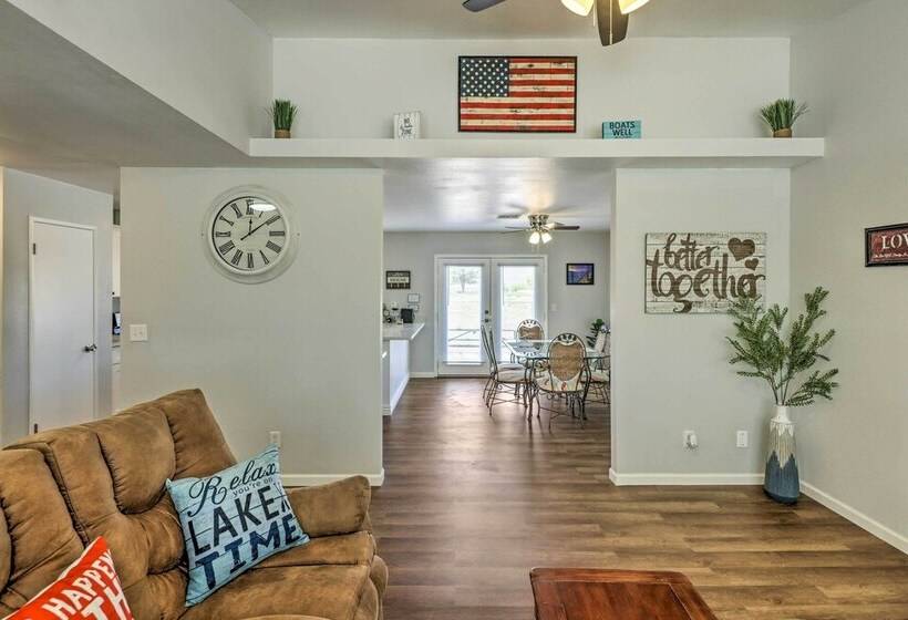 Bullhead City Home, Steps To Colorado River!