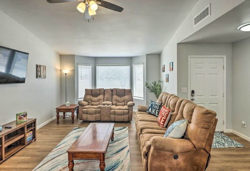 Bullhead City Home, Steps To Colorado River!