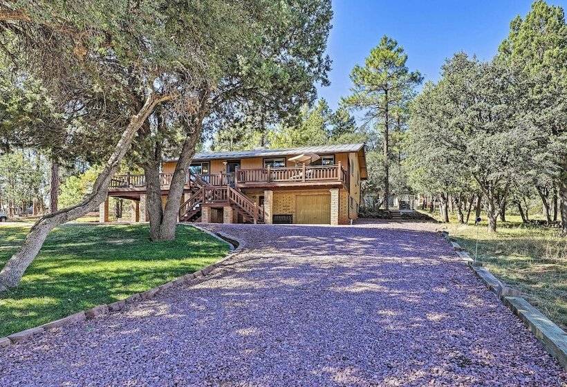 Central Pine Hideaway Family Friendly!