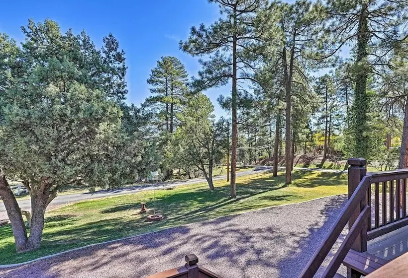 Central Pine Hideaway Family Friendly!