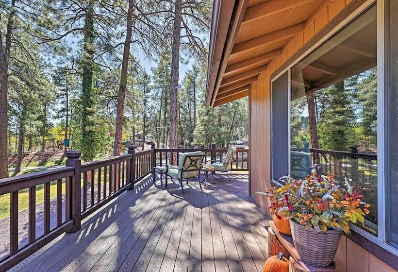 Central Pine Hideaway Family Friendly!