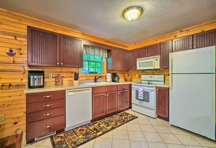 Charming Cabin < 3 Mi To Dale Hollow Lake!