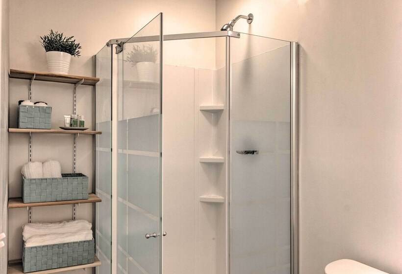 Claires Cottage ~ 4 Mi To Downtown Greenville!