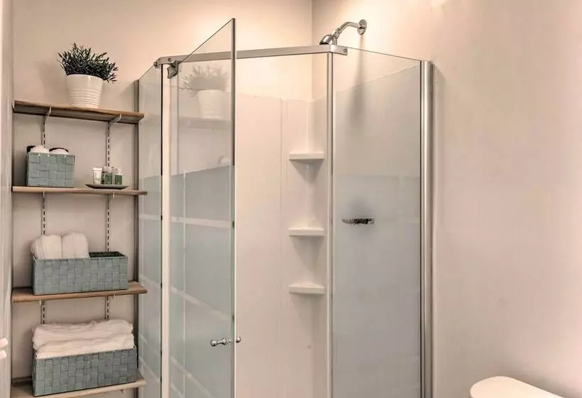 Claires Cottage ~ 4 Mi To Downtown Greenville!