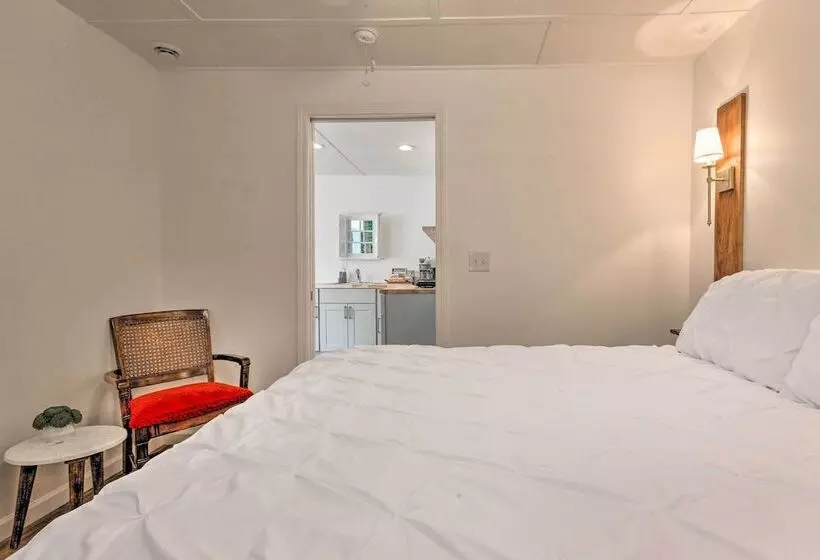 Claires Cottage ~ 4 Mi To Downtown Greenville!