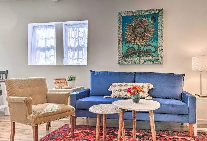 Claires Cottage ~ 4 Mi To Downtown Greenville!