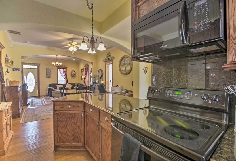 Charming Loveland Home W/ Yard, Walk To Dtwn!