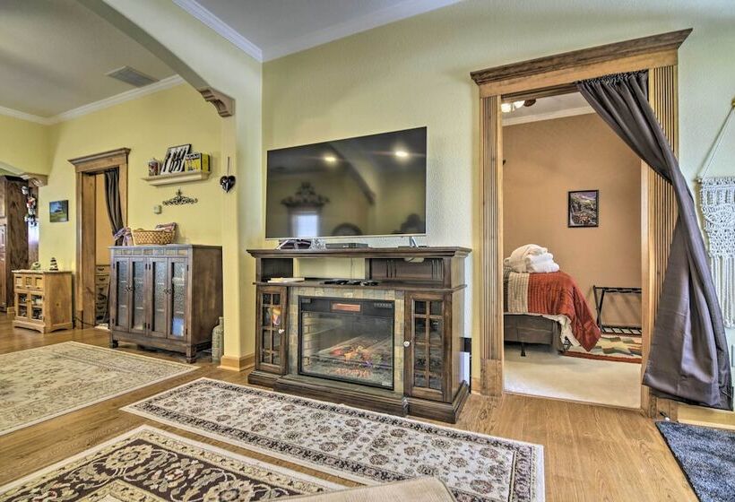 Charming Loveland Home W/ Yard, Walk To Dtwn!