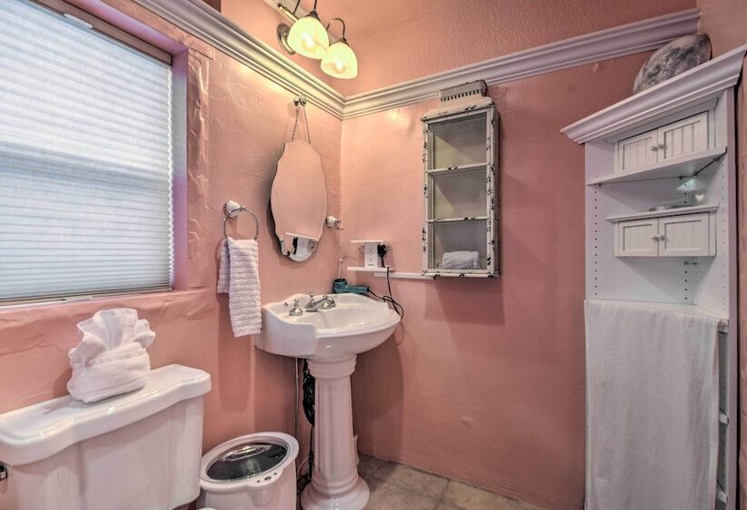 Charming Loveland Home W/ Yard, Walk To Dtwn!