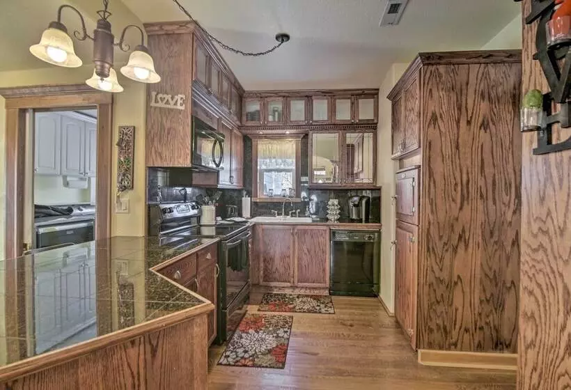 Charming Loveland Home W/ Yard, Walk To Dtwn!