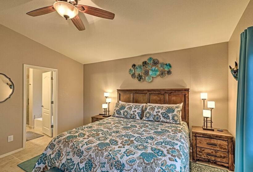 Desert Dwelling Near Trails & Tucson Art Scene!