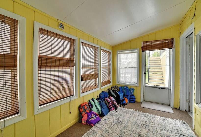 Cayuga Lake Retreat In Seneca Falls W/ Dock!