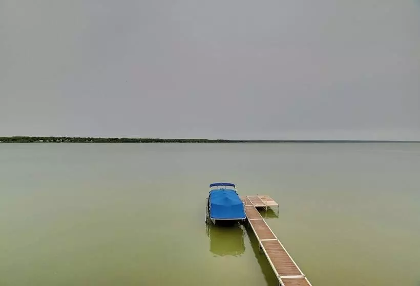 Cayuga Lake Retreat In Seneca Falls W/ Dock!