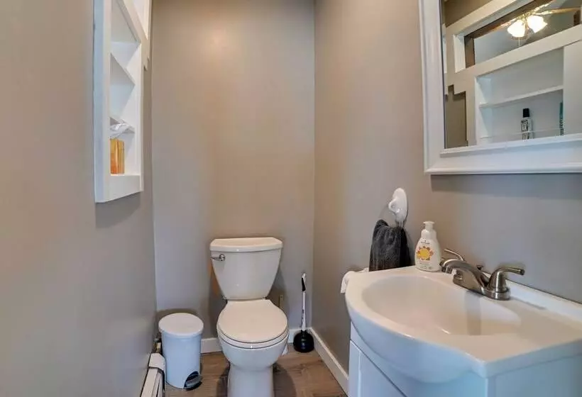 Cayuga Lake Retreat In Seneca Falls W/ Dock!