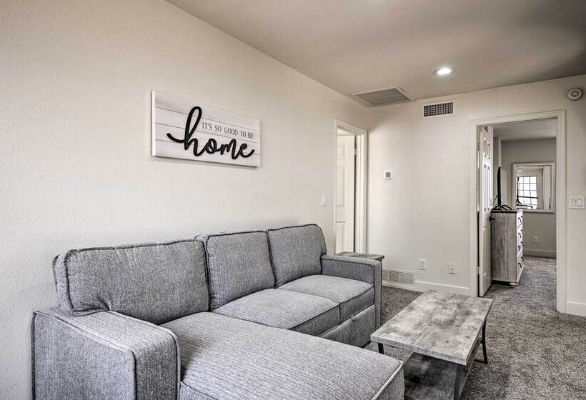 Glendale Family Home: Close To Golf & Westgate