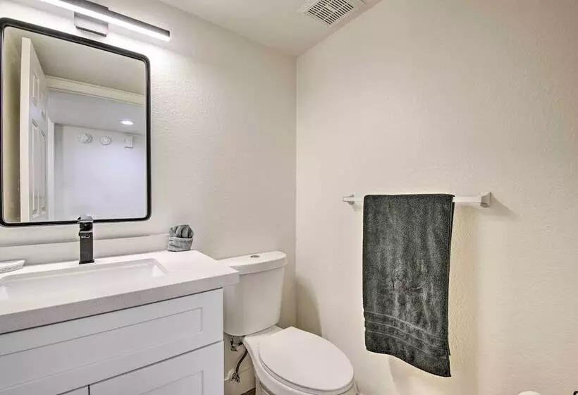 Glendale Family Home: Close To Golf & Westgate