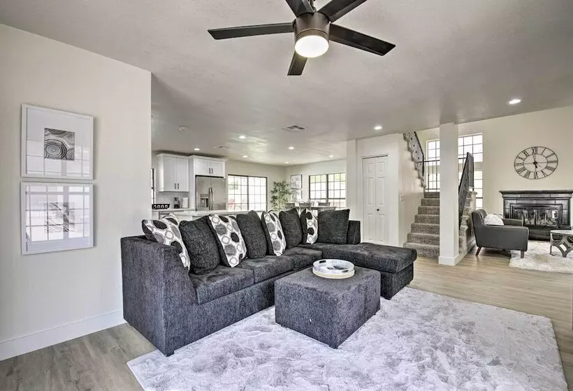 Glendale Family Home: Close To Golf & Westgate