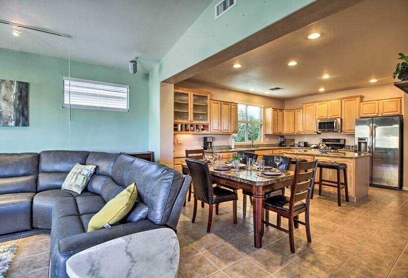 Golfer S Paradise: Oro Valley Home W/ Pool!