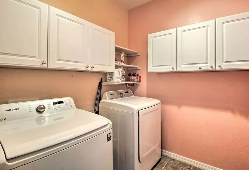 Golfer S Paradise: Oro Valley Home W/ Pool!