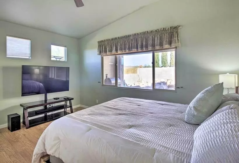 Golfer S Paradise: Oro Valley Home W/ Pool!