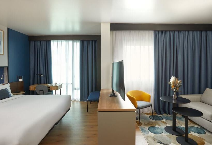 هتل Crowne Plaza Madrid Centre Retiro, An Ihg