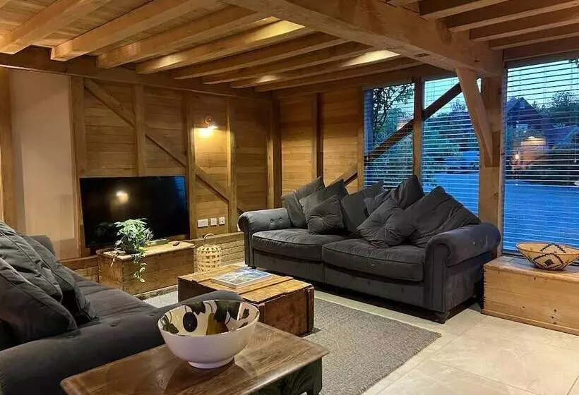 田舎風ホテル The Hen House