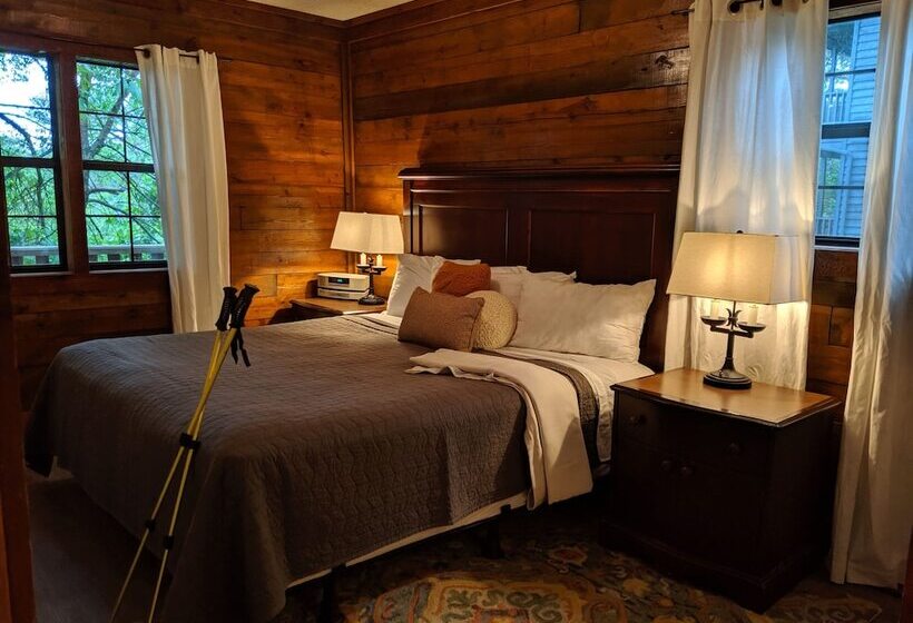 Loblolly Pines Adventure Camp