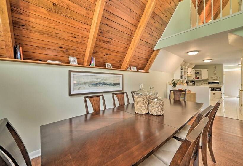 A Frame Cabin W/ Hot Tub, Walk To Kentucky Lake!