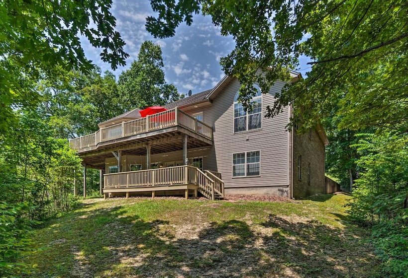 Luxe Lake Cumberland Retreat W/ Decks On 1 Acre!