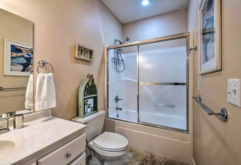 Luxe Lake Cumberland Retreat W/ Decks On 1 Acre!