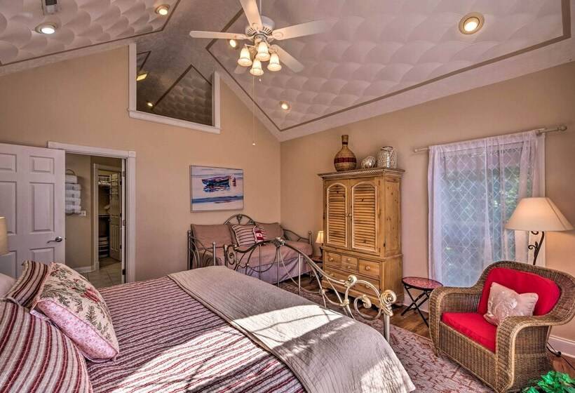 Luxe Lake Cumberland Retreat W/ Decks On 1 Acre!