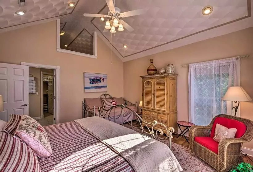 Luxe Lake Cumberland Retreat W/ Decks On 1 Acre!