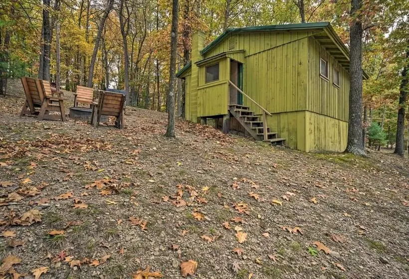 Matt Dillon  Cabin ~ 1 Mile To Raystown Lake!