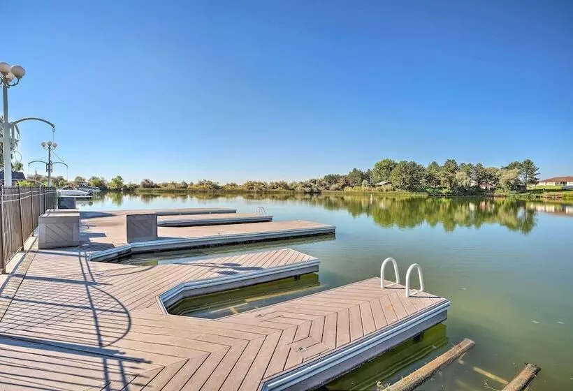Moses Lake Retreat W/ Salt Water Hot Tub!